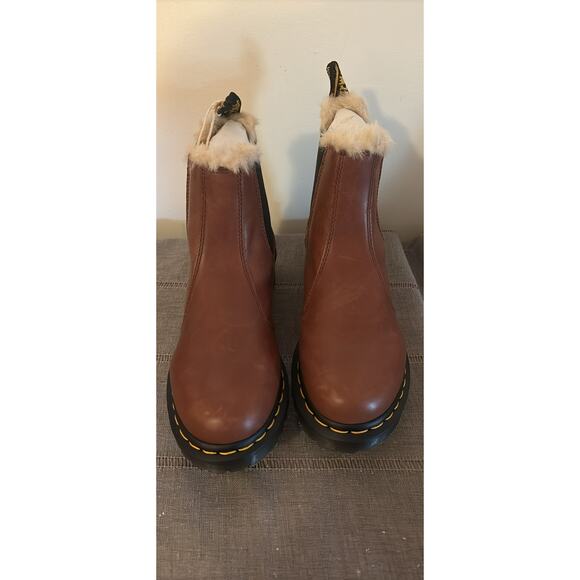 fleece lined brown Chelsea Doc Marten’s women size 8 new without box - Picture 1 of 7